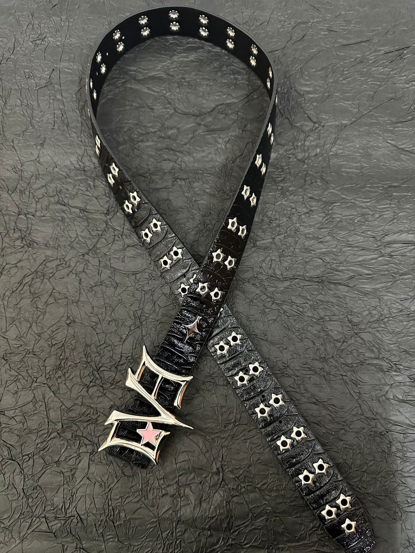 Black croc-texture punk belt with hollow star rivets and gothic buckle